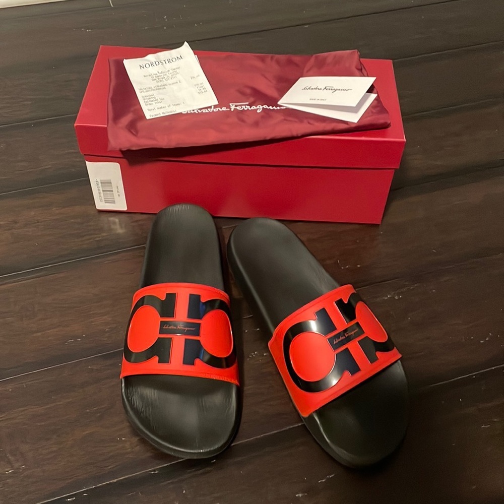 Men’s flip flops